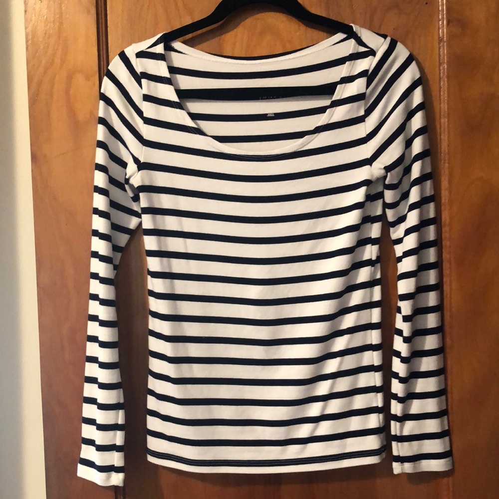 Gap White & Navy Stripe Shirt